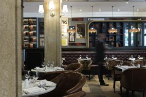 Nápoje v ubytování Hotel Rotary Geneva - MGallery + 74 fotografií