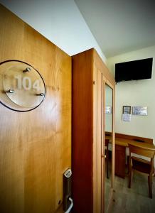 TV a/nebo společenská místnost v ubytování Hotel Ponte Molo