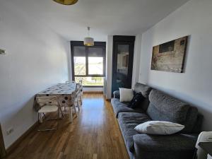 Χώρος καθιστικού στο Apartamento en Santoña Infinita