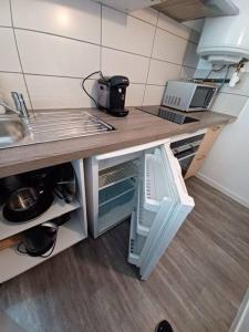 Køkken eller tekøkken på studio Palais de Justice + 9 billeder