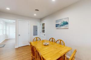 Gallery image of Shell Cottage in Manteo