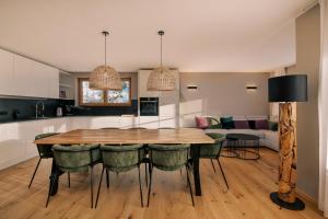 Η κουζίνα ή μικρή κουζίνα στο The Nest – 85 qm apartment - Mountain, Ski, Relax