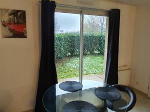 Fotografie z fotogalerie ubytování Appart 41 Montbéliard: calme et cosy + piscine v destinaci Sainte-Suzanne