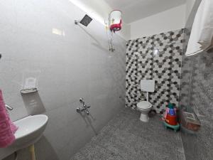 Ванна кімната в Jawai Madan Lodge