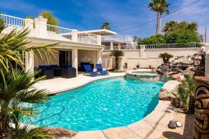 Piscina di HavaMemorable Stay Pool Spa Firepit VIEWS! o nelle vicinanze