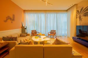 Ruang duduk di Capital Stay- 4 Bed Villa- Fujairah