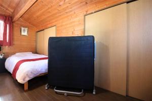 Letto o letti in una camera di 湖畔まで徒歩圏内、BBQ可能！隠れ家感溢れる【Nハウス】