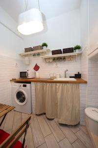 A kitchen or kitchenette at Sivory Rome