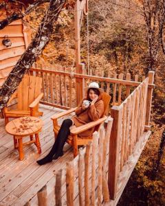 Hosté ubytování Cabanes du Hérisson, cabanes perchées de standing avec spa