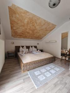 Postel nebo postele na pokoji v ubytování Haus Emily