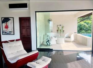 Posezení v ubytování Baan Chaweng Hill Samui