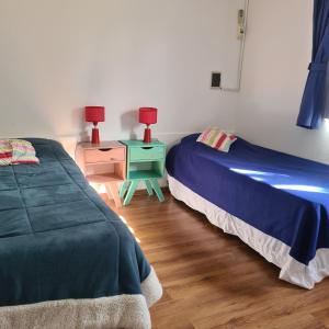 En eller flere senge i et værelse på Finca La Bona Font Casa Rural