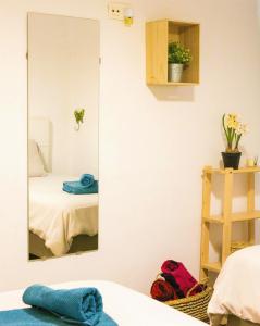 Posteľ alebo postele v izbe v ubytovaní Beautiful One Bedroom Ground Floor Apartment - VeraLuna