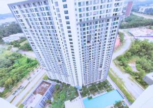 Πισίνα στο ή κοντά στο Beauty Cybersquare Ensuite with Pool View #CS2