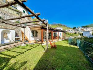 Galeriebild der Unterkunft Villa Teresa con piscina costiera amalfitana in Vietri + 56 Fotos
