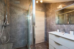 Ванная комната в Apartment 2Home
