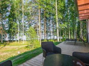 Zahrada ubytování Holiday Home Mäntyranta 5 by Interhome