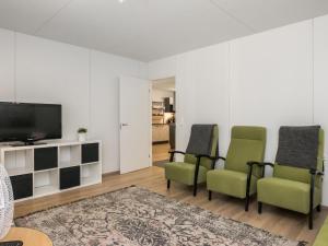 TV a/nebo společenská místnost v ubytování Holiday Home Mäntyranta 5 by Interhome + 21 fotografií