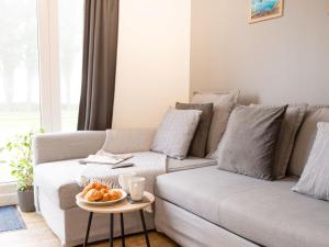 Posezení v ubytování Chalet Wheal Rose Hot Tub Lodge by Interhome + 31 fotografií