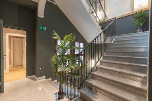格拉纳达BiBo Suites Palacio de Portago的相册照片