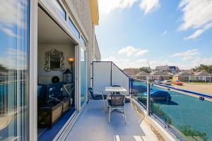 Bazén v ubytování Appartement Seinpost 26 - Callantsoog aan Zee nebo v jeho okolí