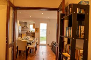 Cuisine ou kitchenette dans l'établissement Ti Ma Zud/Vue mer/Wifi