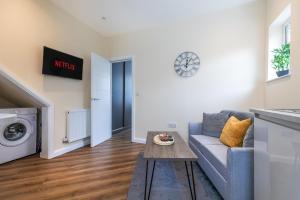 Χώρος καθιστικού στο Quiet 1 Bedroom Flat, Perfect for Solo Travellers