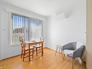 Posezení v ubytování Kalisti Suites - Kamari Suite