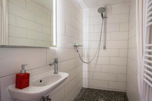 Koupelna v ubytování Voßberg Fewo 3 + 17 fotografií