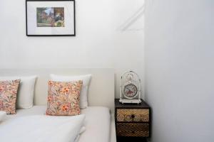 Posteľ alebo postele v izbe v ubytovaní Practical 1BR Flat by Center by HM + 11 fotografií