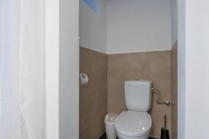 Kúpeľňa v ubytovaní Practical 1BR Flat by Center by HM