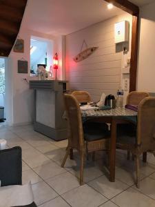 Foto dalla galleria di Maison quartier plage refaite à neuf a Fécamp