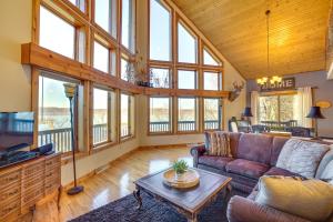 Gallery image of Spacious Stoddard Retreat on Mississippi River! in Stoddard