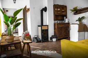 Zdjęcie z galerii obiektu Zielone Wzgórza - Hobbitowe Domki na Kaszubach w mieście Przywidz