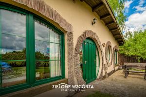 Zdjęcie z galerii obiektu Zielone Wzgórza - Hobbitowe Domki na Kaszubach w mieście Przywidz