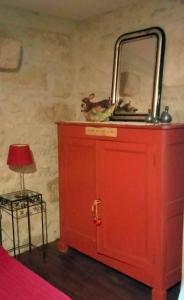 Een keuken of kitchenette bij Gîte Rocamadour L'Oustal de Beline free wifi