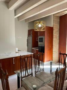 Η κουζίνα ή μικρή κουζίνα στο O refugio