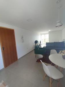Χώρος καθιστικού στο Studio 23 vista para o mar