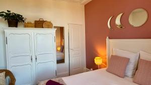 Postel nebo postele na pokoji v ubytování Casa-Belle