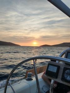 a view from the front of a boat at sunset at Yacht Vratislavia in Krvavica