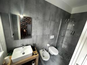 Ванная комната в Pinea b&b
