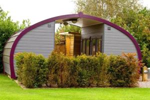 Belle Vista Glamping & Camping外面的花园