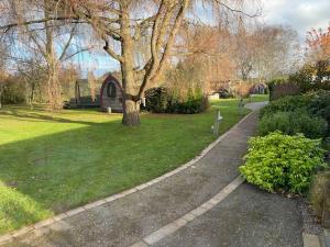 Belle Vista Glamping & Camping外面的花园