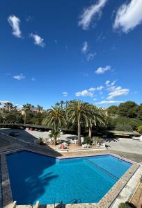 Bazén v ubytování Beach Flat Albir,Esmeralda nebo v jeho okolí