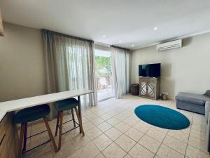 TV a/nebo společenská místnost v ubytování Beach Flat Albir,Esmeralda