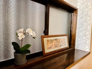 Fotografie z fotogalerie ubytování 三木屋Mikiya 名古屋駅徒歩約600ｍ最大9人貸切一棟 広々の132平方 コンビニ徒歩1分 v destinaci Nagoja