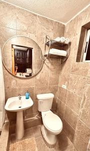 Ванна кімната в RnR Guest House