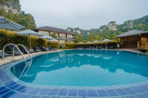 Het zwembad bij of vlak bij Railay Phutawan Resort