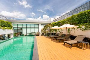 La alberca dentro o cerca de Amanta Hotel & Residence Sathorn