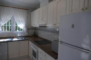 Una cocina o zona de cocina en Casa Linda - Meerblick - Seaview